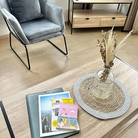 Emma - Familial En Rdc Avec Garage A 2 Min A Pieds De La De *